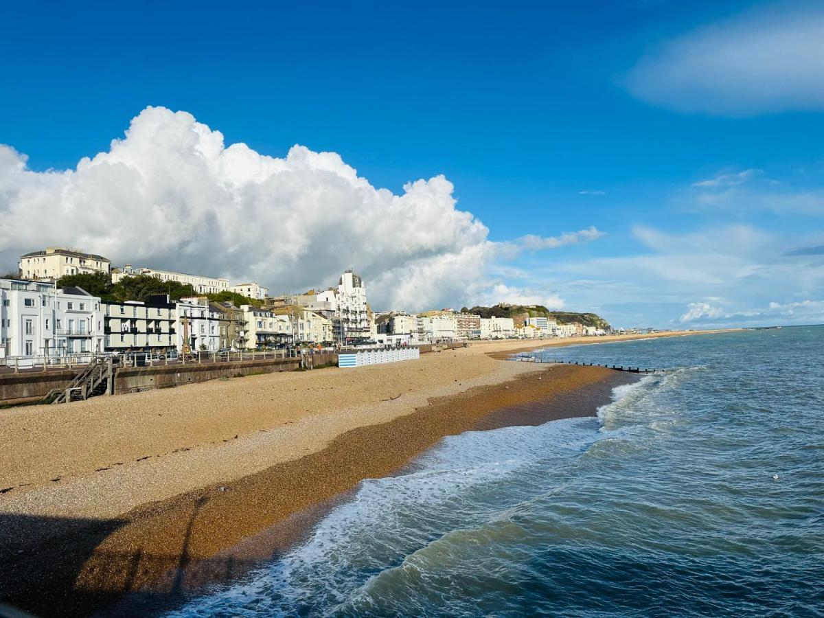 Newly Refurbished Two Bedrooms Flat St Leonards-on-Sea Exterior foto